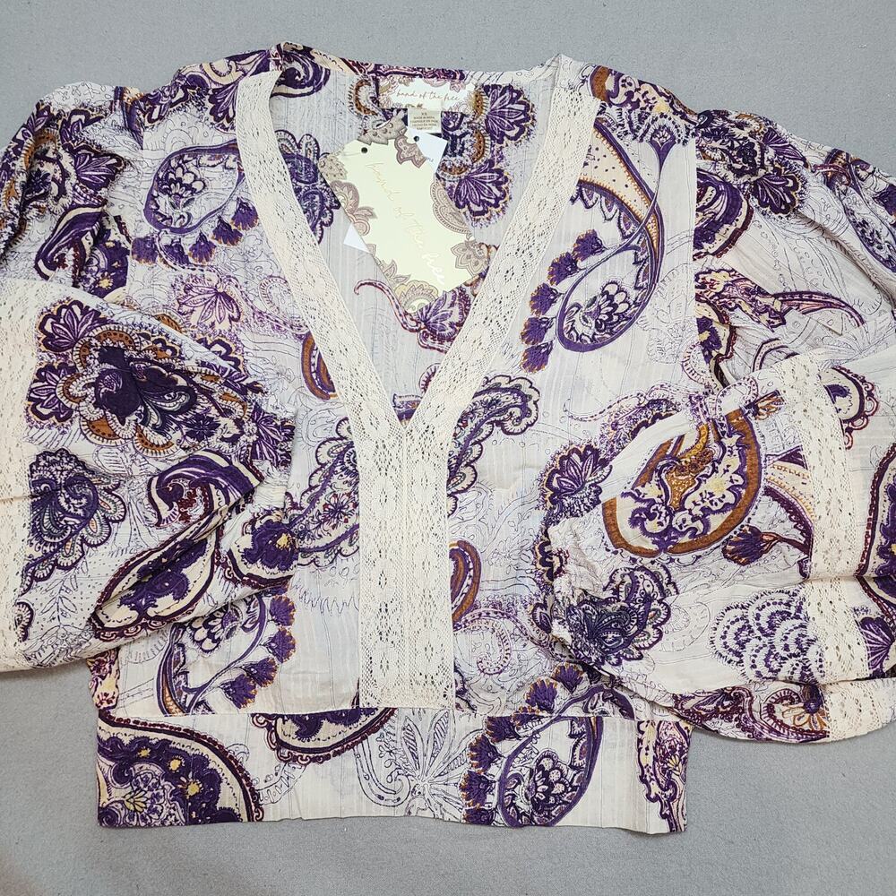 Band of the Free Mirabelle Cream Purple Paisley Lace Crop Top Sz XS NWT - Picture 4 of 7